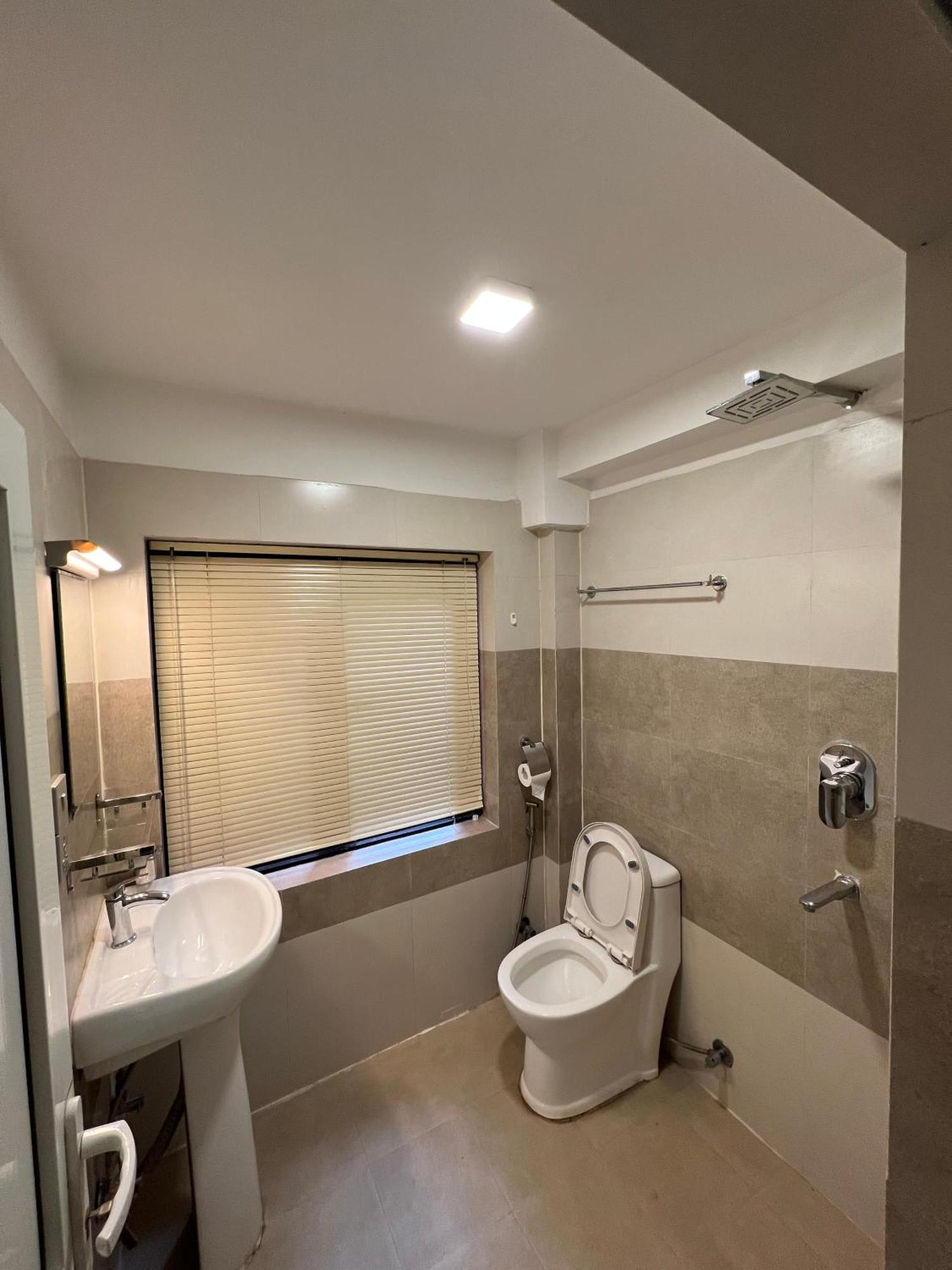 Apartmán Sichu Chhen Lalitpur Exteriér fotografie